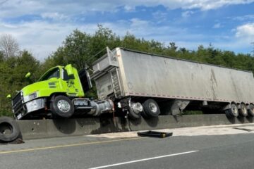 #Towing Service #Roadside Assistance #24-Hour Towing #Emergency Tow Truck #Reliable Towing #Quick Response Towing #Affordable Towing